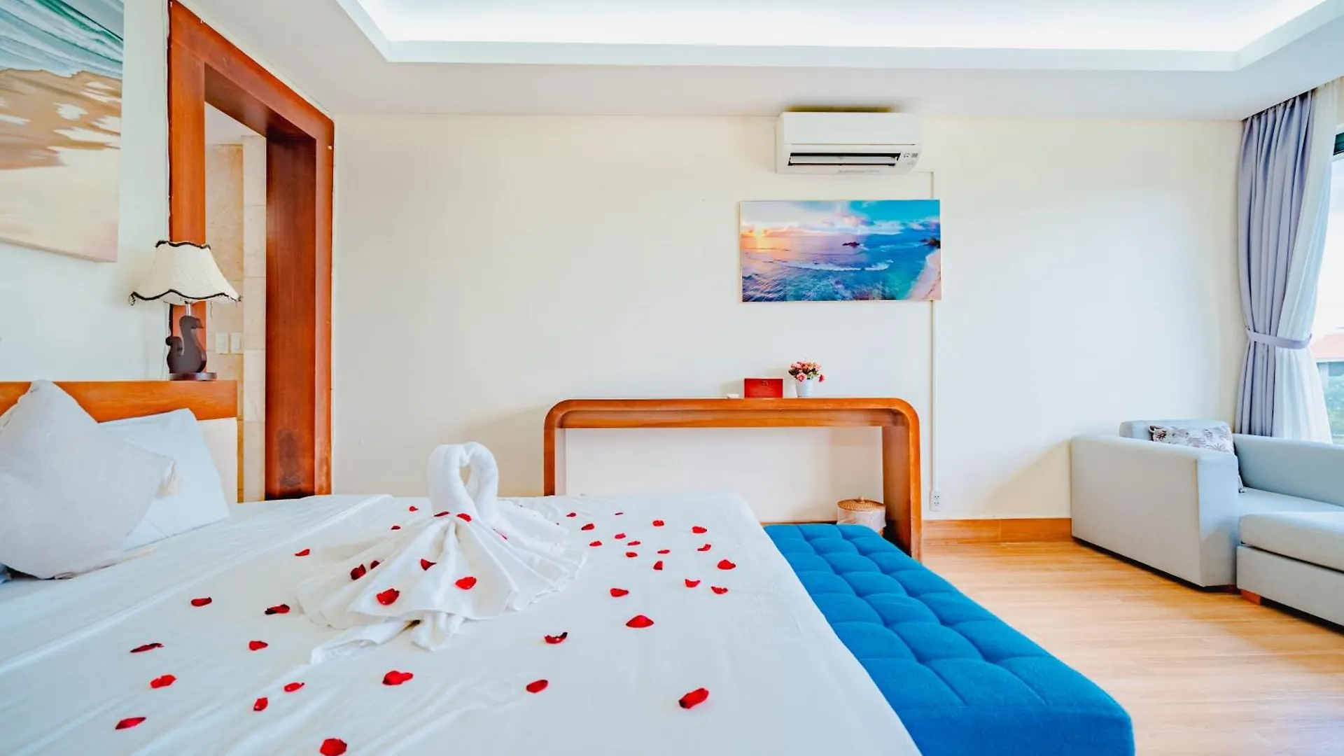 Ocean Villas Beach Resort Da Nang Vietnam