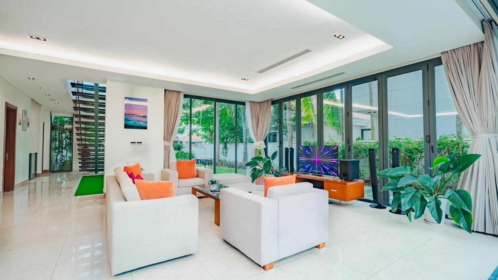 Ocean Villas Beach Resort Da Nang