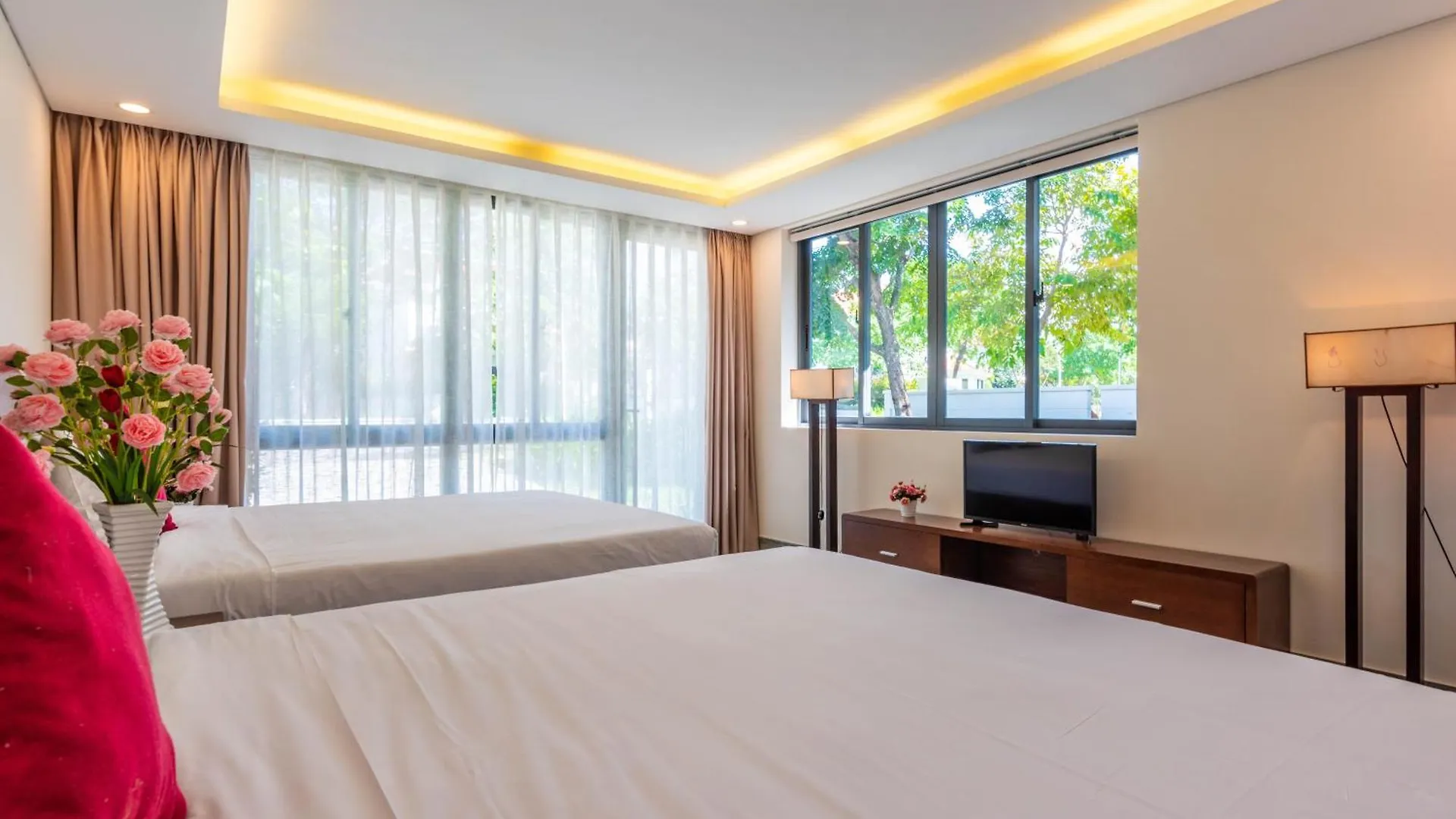 Ocean Villas Beach Resort Da Nang Vietnam