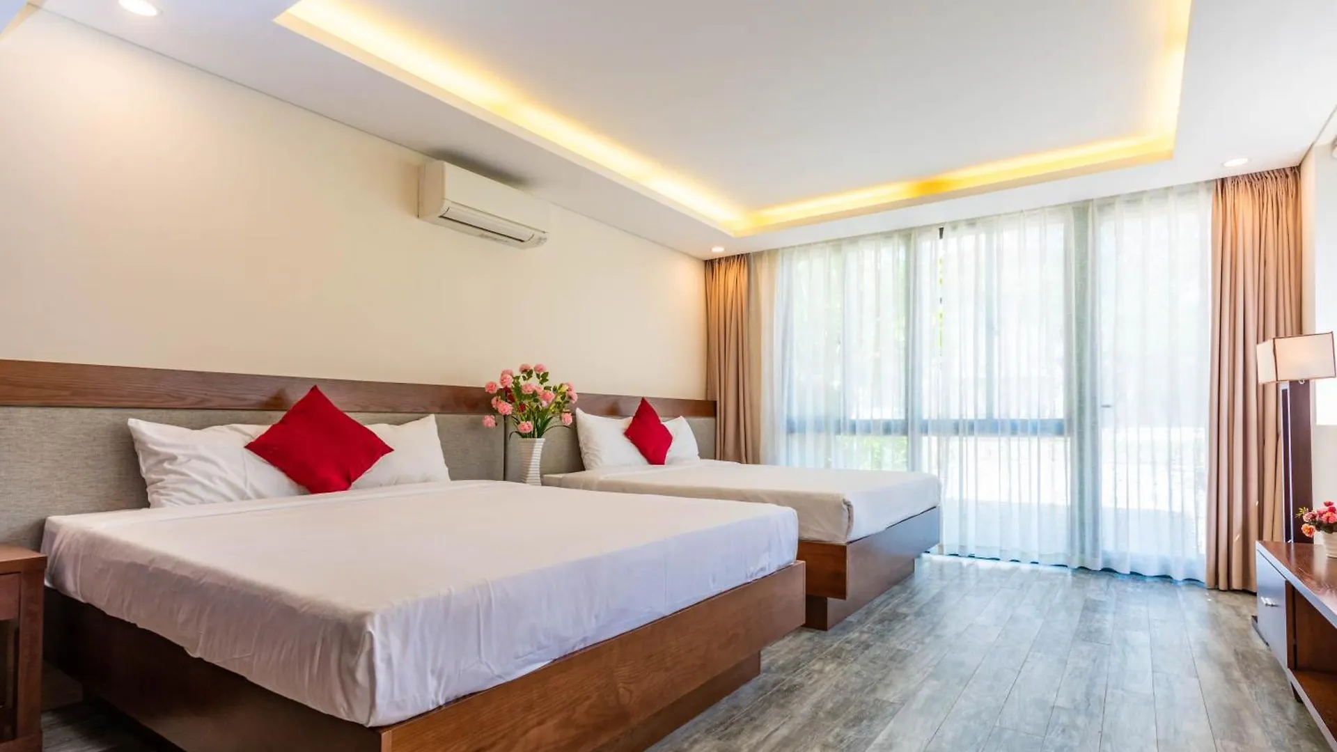 Ocean Villas Beach Resort Da Nang Vietnam